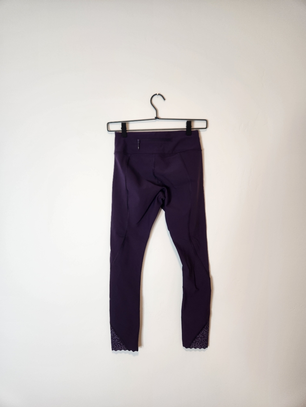 Lululemon Tight Stuff Tight Size 4 - Picture 3 of 9